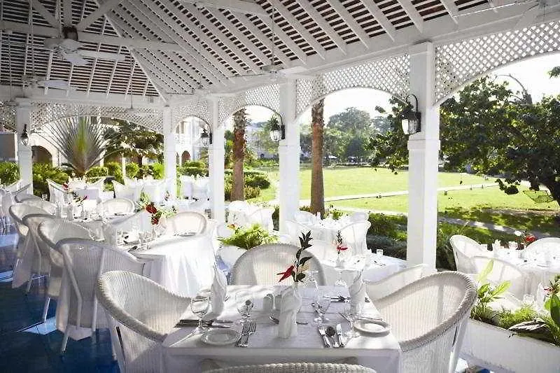 Отель Couples Sans Souci (Adults Only) Очо-Риос