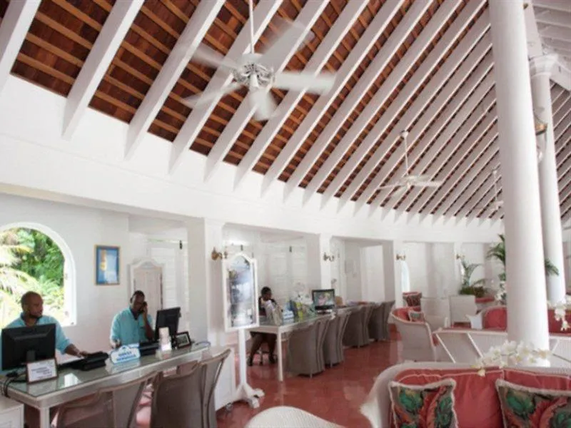 Курортный комплекс Отель Couples Sans Souci (Adults Only) Очо-Риос